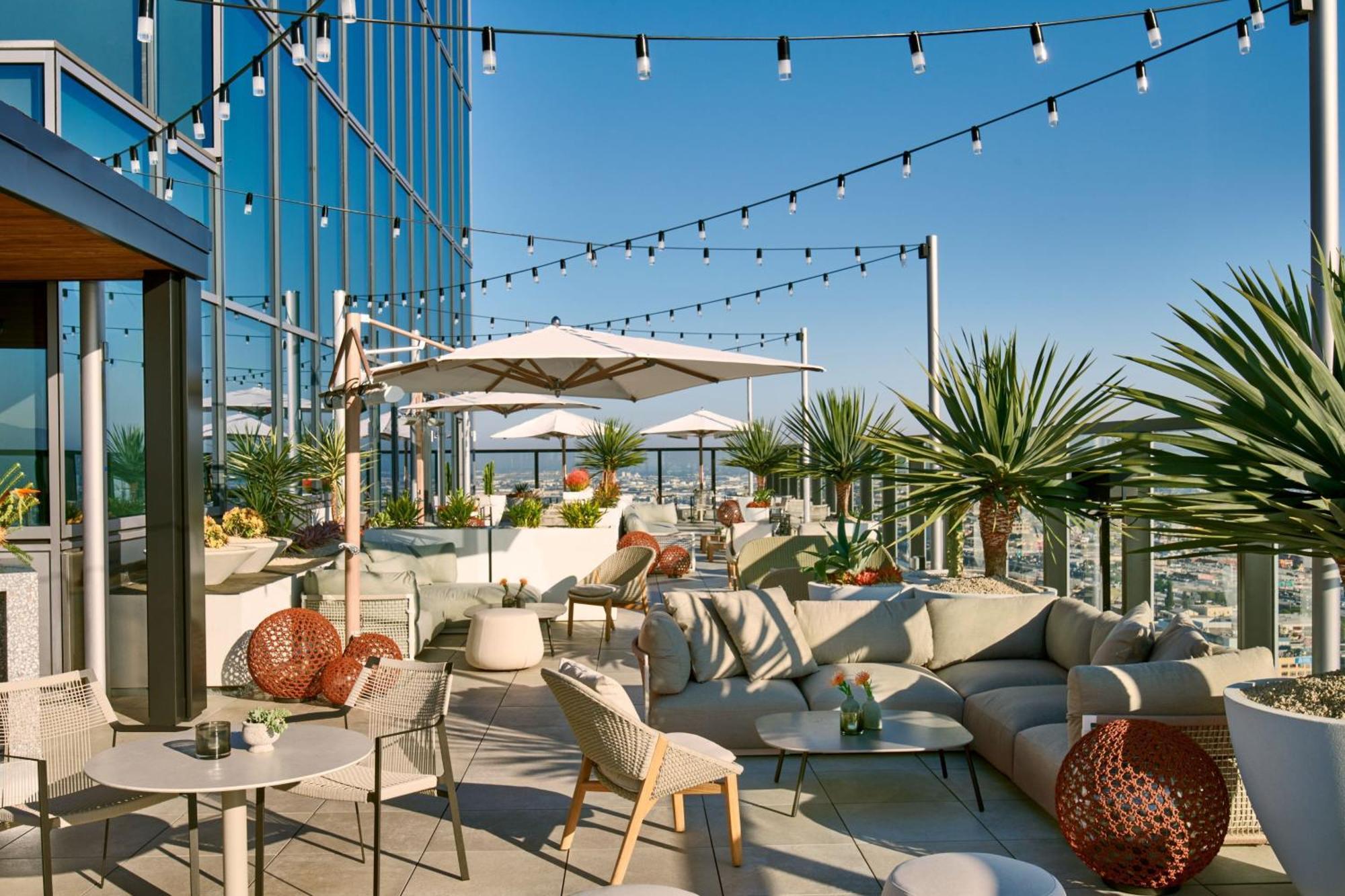 Ac Hotel By Marriott Downtown Лос Анджелис Екстериор снимка